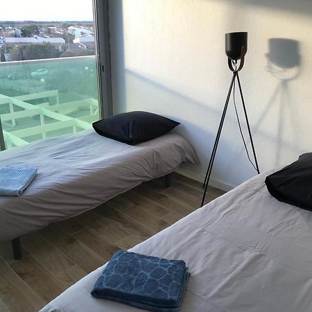 Appartement Face A La Mer - 6 A 8 Personnes - Canet En Roussillon Dış mekan fotoğraf